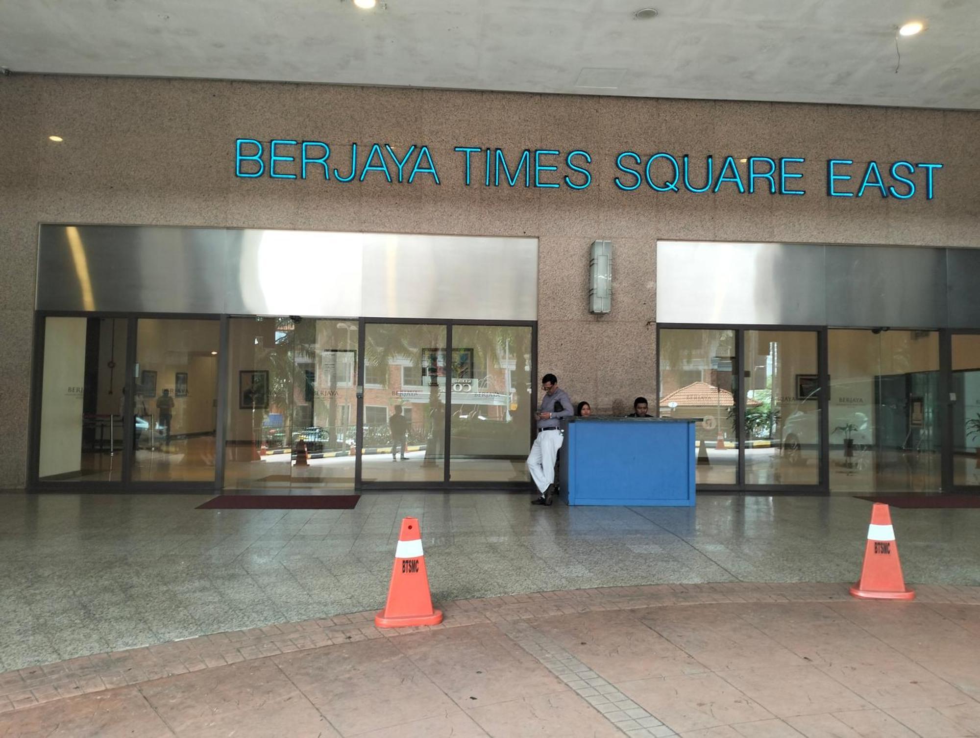 Berjaya Times Square Service Suite By Luna Kuala Lumpur Exterior foto