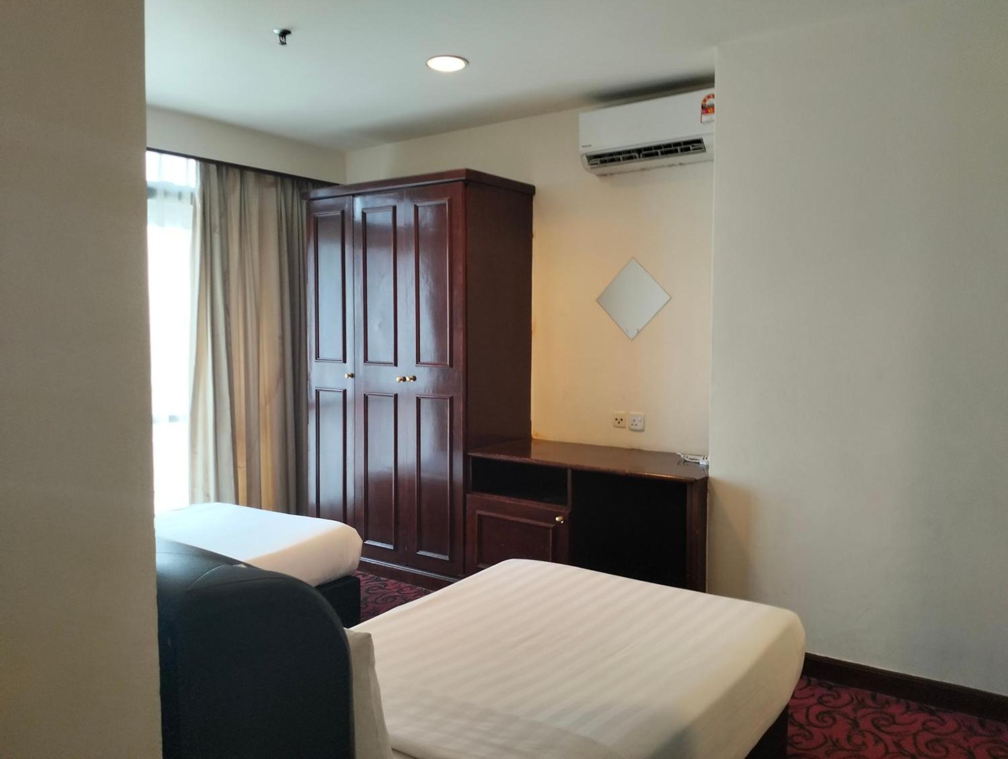 Berjaya Times Square Service Suite By Luna Kuala Lumpur Exterior foto